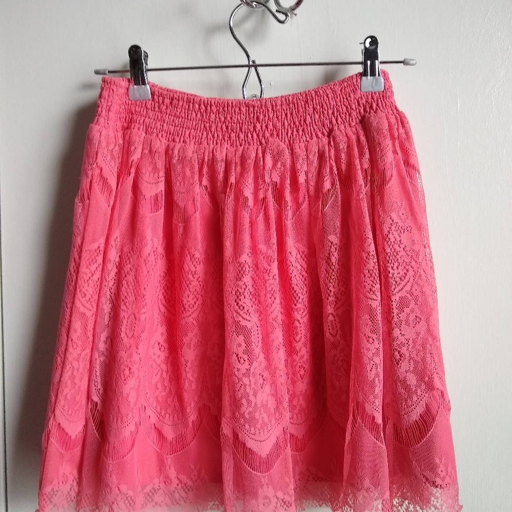 Offers Welcome! Lace Skirt